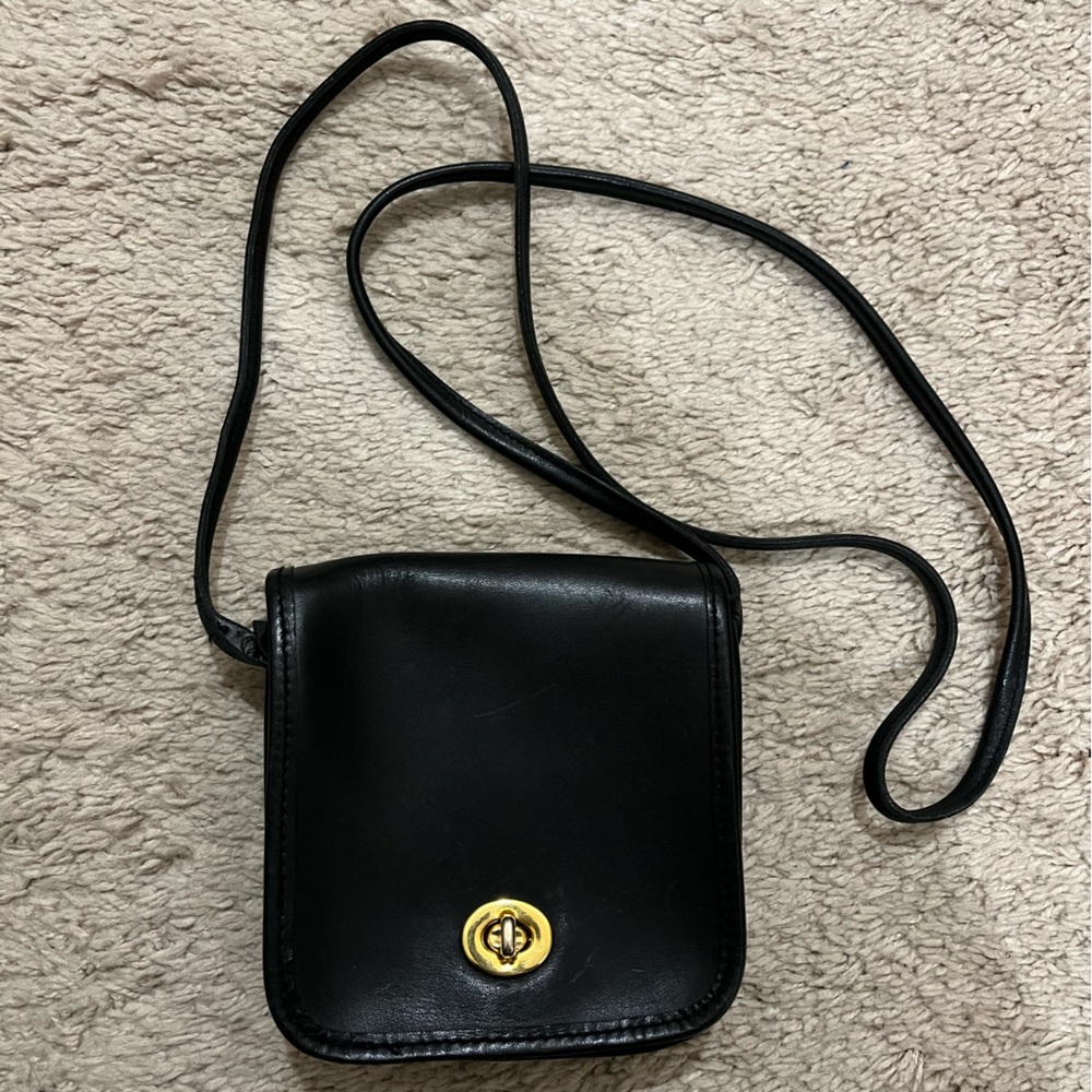 Mini turnlock cross body bag